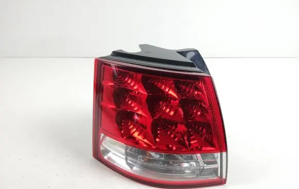 Citroen C-Crosser Rear/tail lights 22087813