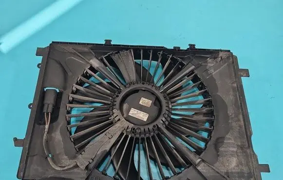 Mercedes-Benz E W212 Fan set 28405882003 IMPRK1505688