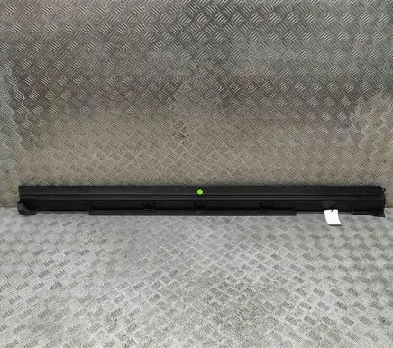 Lexus UX Sill 7586076030