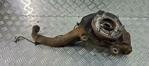 Front wheel hub