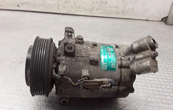 Opel Vectra C Air conditioning (A/C) compressor (pump) 24411249