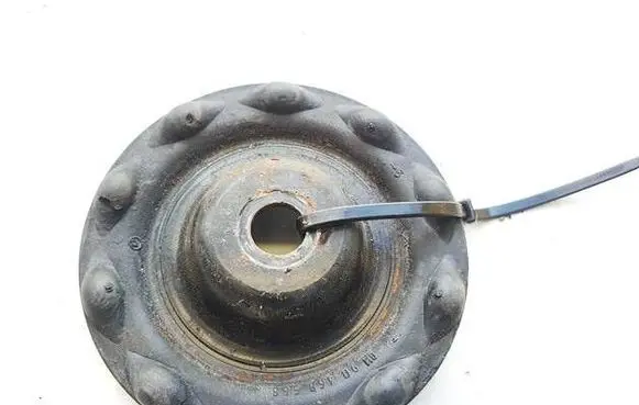 Opel Astra G Front coil spring rubber mount 