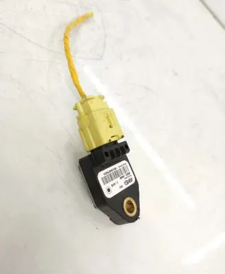 Hyundai i30 Airbag deployment crash/impact sensor 95920A6000
