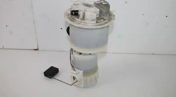 Peugeot 108 Fuel injection high pressure pump 770200H040