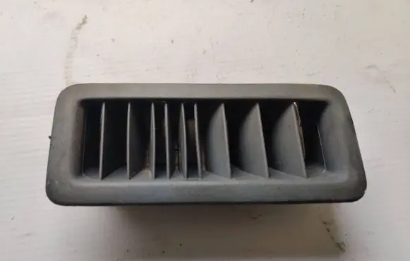 Dash center air vent grill