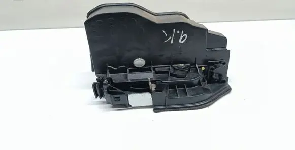 BMW 3 F30 F35 F31 Rear door lock 7202147