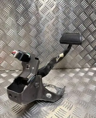 KIA Ceed Brake pedal