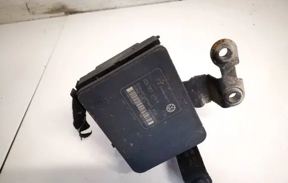 Skoda Octavia Mk1 (1U) ABS Pump 1c0907379k 10.0960-0316.3