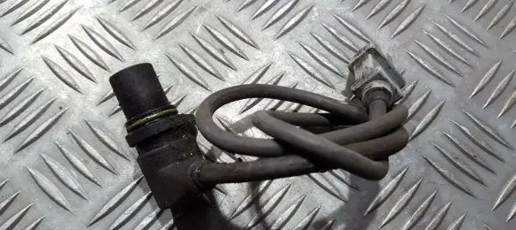Audi A4 S4 B5 8D Crankshaft position sensor 050906433