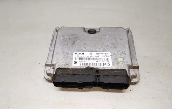 Opel Zafira A Engine control unit/module 0281010268 24417169