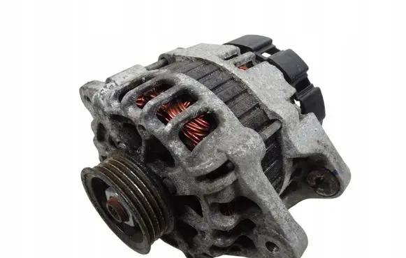 Hyundai i10 Generator/alternator 3730002600