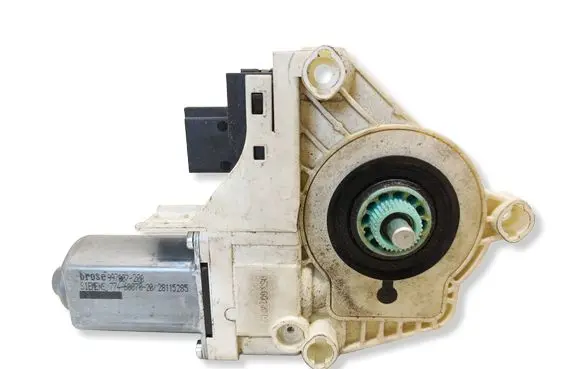 Audi Q7 4L Rear door window regulator motor 0536010002