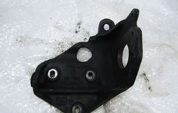 Volkswagen Transporter - Caravelle T4 Other body part 074130147