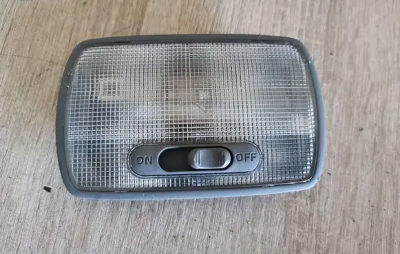 Honda CR-V Rear seat light