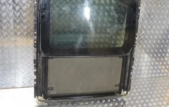 BMW 7 F01 F02 F03 F04 Sunroof glass 760IL