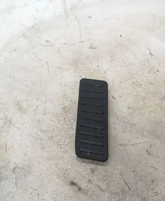 Ford Mustang VI Foot rest pad/dead pedal FR3B6312020