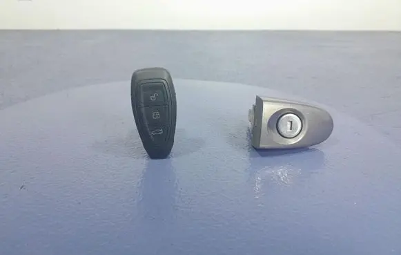 Ford Galaxy Ignition lock
