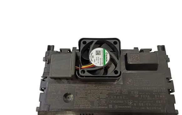 BMW 5 G60 G61 Wireless charging module 84105B3F5C1 5B3F5C1