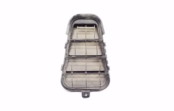 Audi A6 S6 C7 4G Fender grill 4G5819161