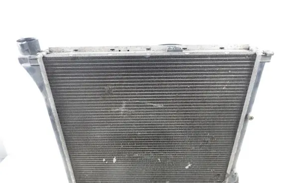 Volkswagen I LT Coolant radiator 075121253K