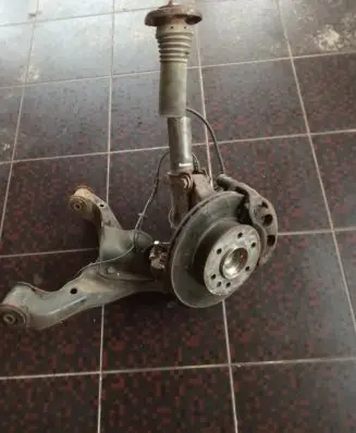 Volkswagen Crafter Front wheel hub spindle knuckle
