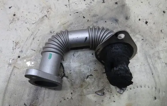 Opel Zafira C EGR valve line/pipe/hose KRIS235789
