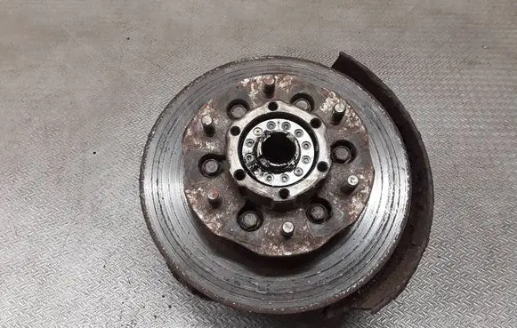 Ford Maverick Front wheel hub spindle knuckle 