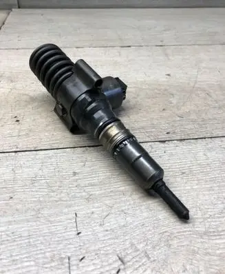 Audi A3 S3 8V Fuel injector 03G130073G