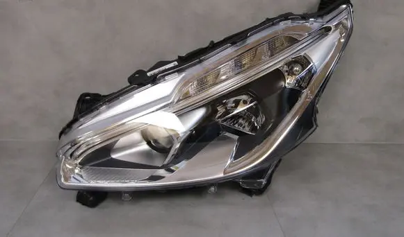 Peugeot 208 I Headlight/headlamp 9810805780 90047883
