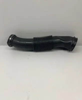 Land Rover Discovery 5 Turbo air intake inlet pipe/hose hpla9r504aa 0115813A