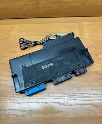 BMW 7 F01 F02 F03 F04 Comfort/convenience module 9252330 7246347750 532539R00
