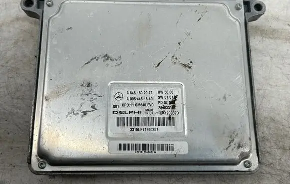 Mercedes-Benz C W204 Engine control unit/module A6461502072 A0054461840 281033156