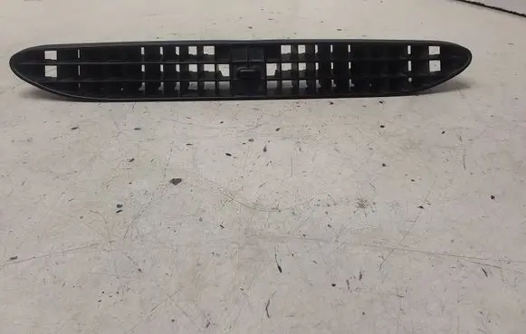 Audi A3 S3 8L Dash center air vent grill 8D0819635A