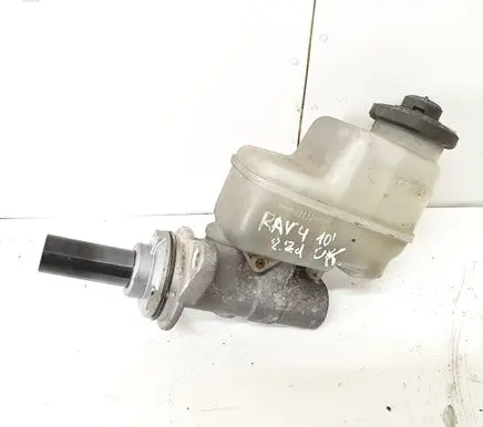 Toyota RAV 4 (XA30) Master brake cylinder