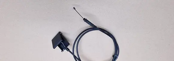 Ford Fiesta Engine bonnet/hood lock release cable 8A6116B975