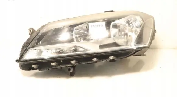Volkswagen PASSAT B7 USA Headlight/headlamp 90010125