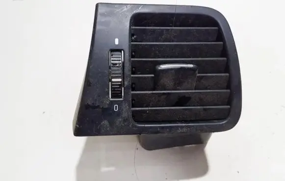 Subaru Legacy Dash center air vent grill