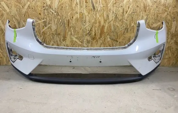 Volvo XC40 Front bumper 31690933