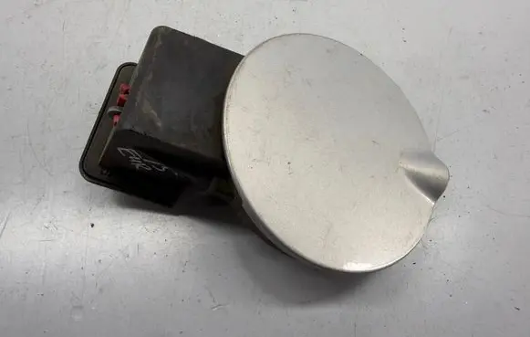 Chrysler Voyager Fuel tank cap 04860572AE