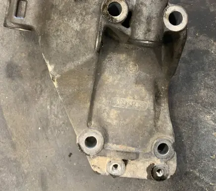 Fiat Ducato Gearbox mounting bracket 504141842