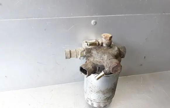 Volvo V70 Fuel filter 