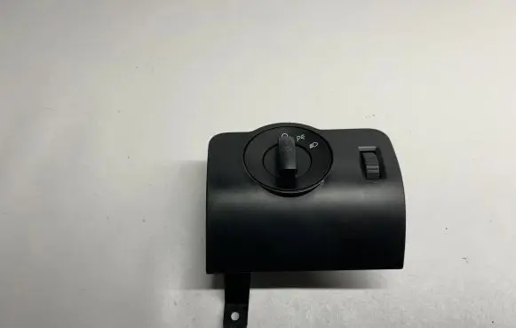 Ford Mustang V Light switch AR3313D168AC