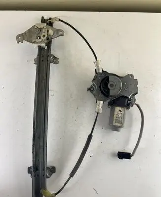 Nissan Almera N16 Rear door window regulator with motor 400601T2