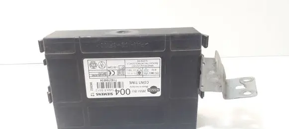 Nissan Almera Tino Comfort/convenience module 28551BU004 5WK48512