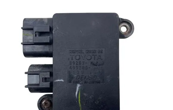 Toyota Auris E180 Other control units/modules 8925712020