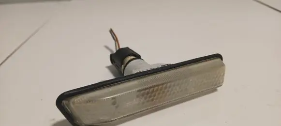 BMW X5 E53 Front fender indicator light 7164491