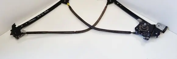 Rear door manual window regulator