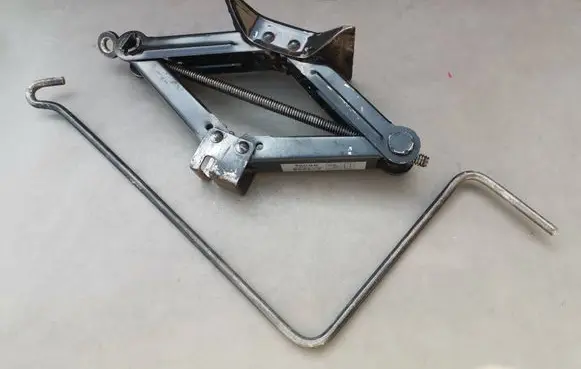 Toyota Corolla Verso E121 Lift Jack 