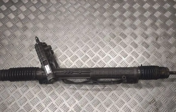 BMW 5 E39 Steering rack 1093675 7852955272 0373170396