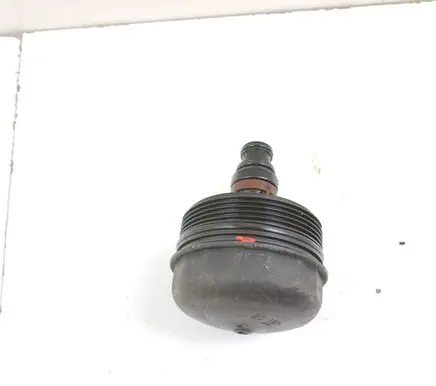BMW 1 E81 E87 Oil filter cover 7508968